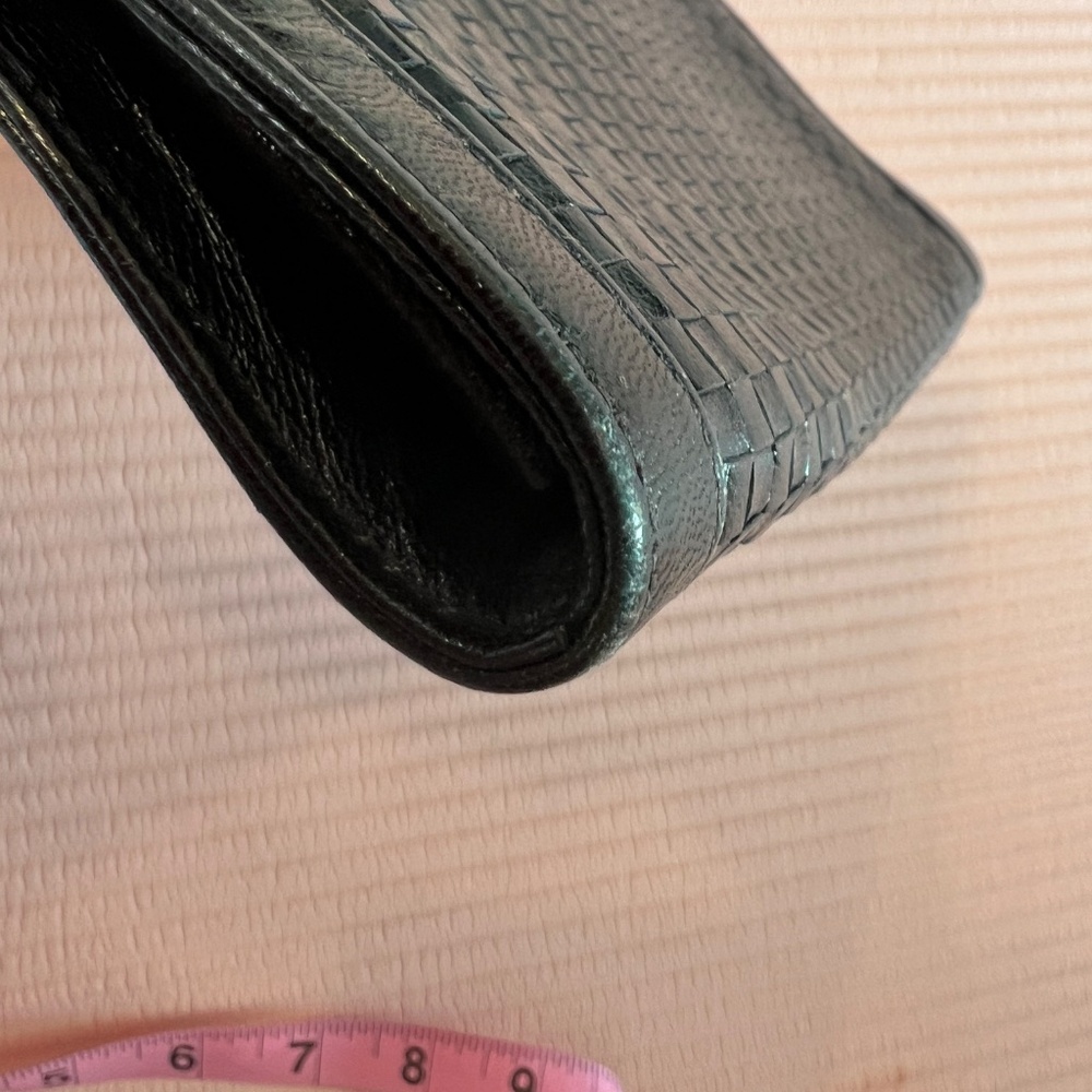 Ferragamo woven navy clutch, vintage - Picture 9 of 12